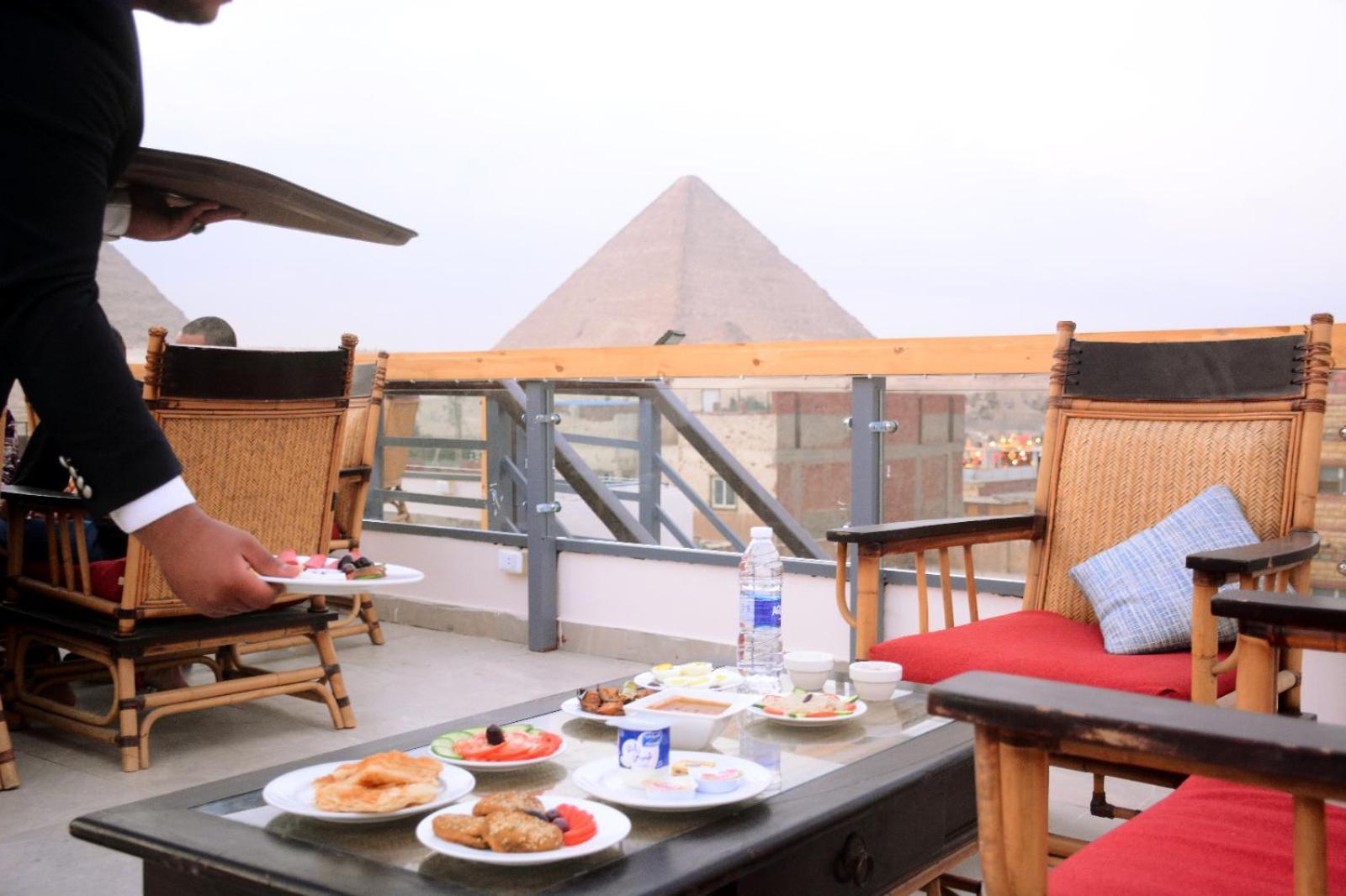 Nun Pyramids Inn Kafrat al Jabal Exterior photo