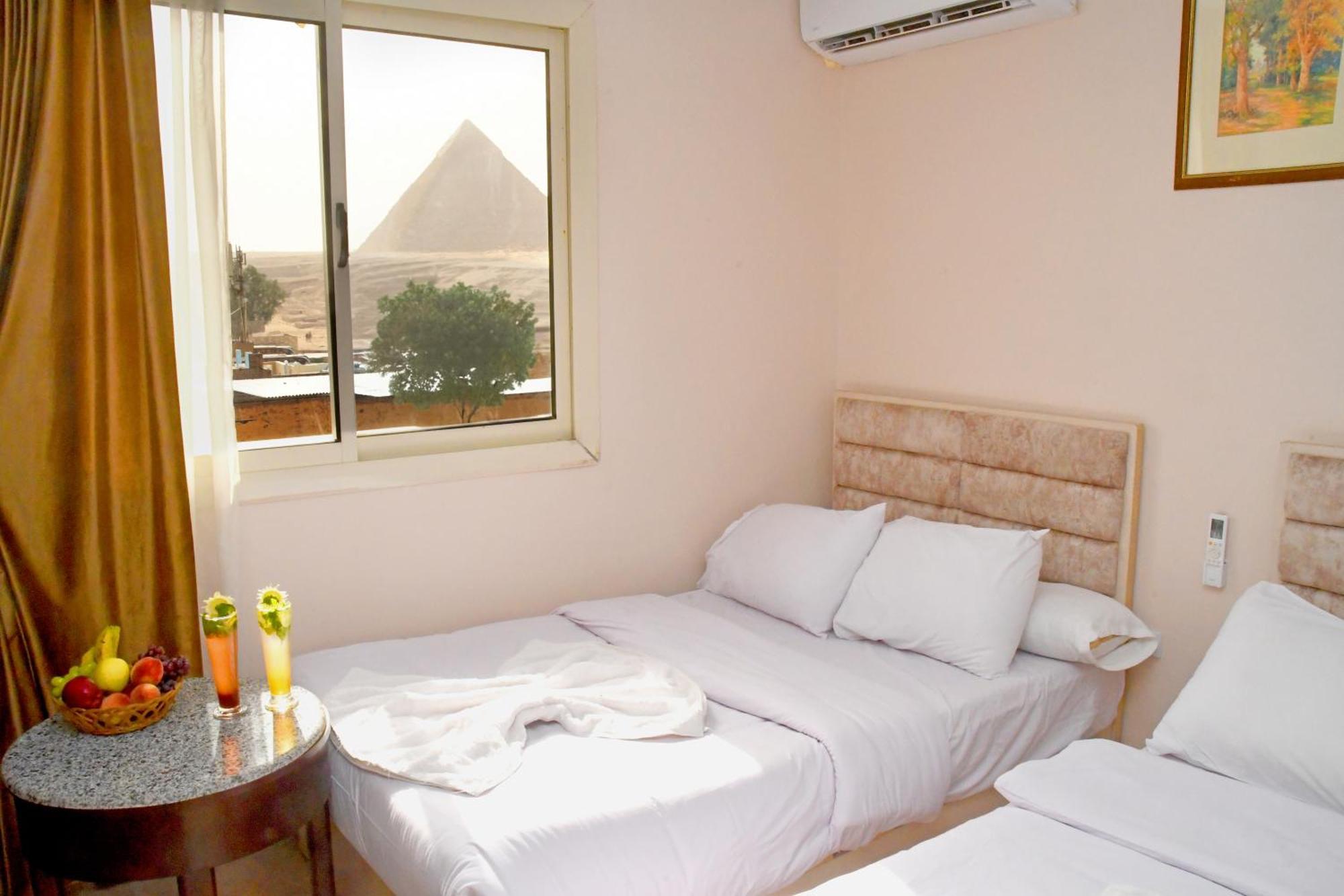 Nun Pyramids Inn Kafrat al Jabal Exterior photo